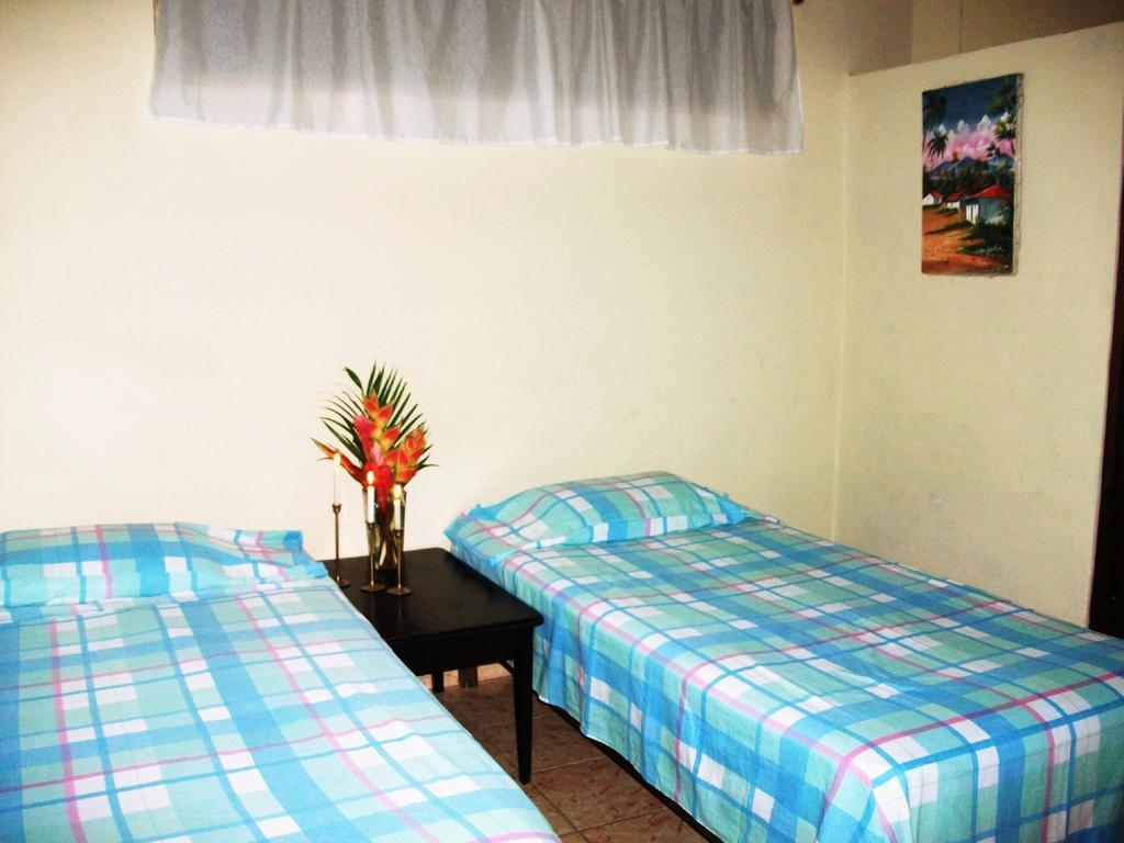 Hotel & Hostal Yaxkin Copán Pokój zdjęcie